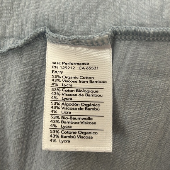 Tasc Reeces Fit Small Lot of 3 T-shirts - Picture 6 of 8